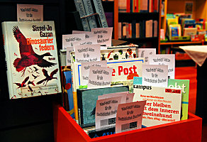 Kauf-mich-Aktion fr die Stadtbibliothek Bruchsal. Klicken Sie, um ein greres Bild zu sehen.
